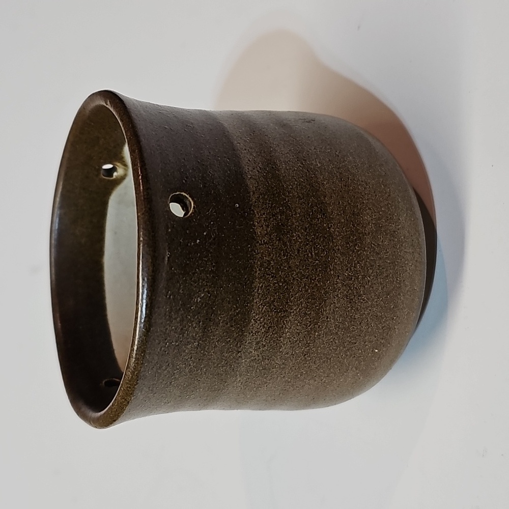Small Vintage Stoneware Ceramic Floral Plant Pot with holes for hanging - Picture 4 of 12
